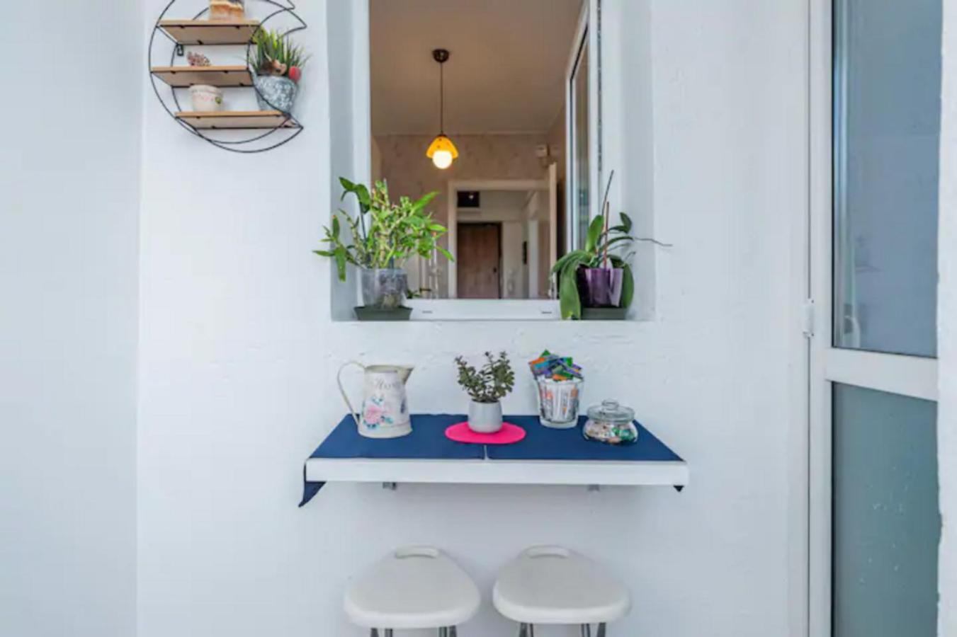 Cosy & Chic Studio Close By Victoria Square Bucareste Exterior foto